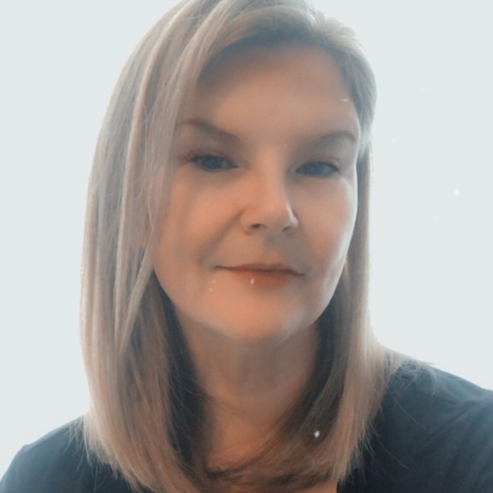 Meet your Posher, Laurie
